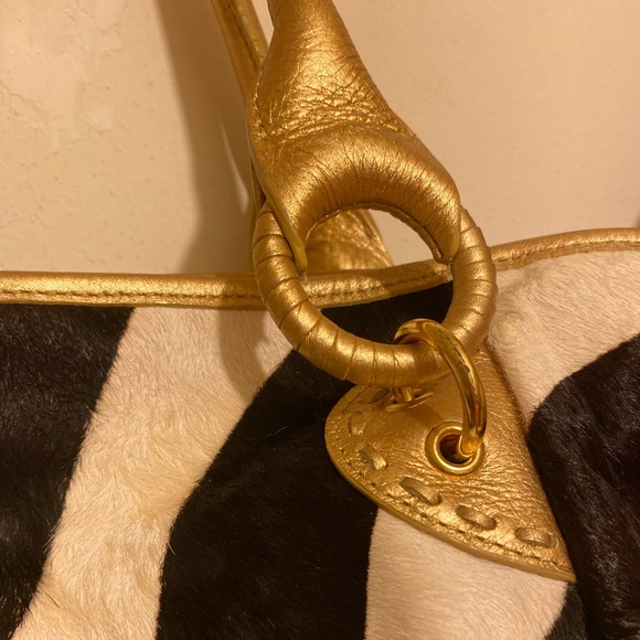 NOT FOR SALE- BEVERLY FELDMAN GOLD AND ZEBRA PRINT CALF HAIR LEATHER BAG - Picture 9 of 14